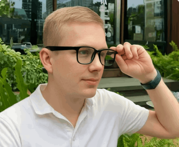 Neuroview Smart Glasses customer review Ava L.